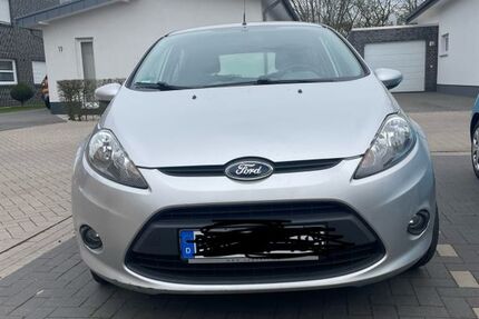 Ford Fiesta 97.500 km 4.250 &euro; Gronau 48599