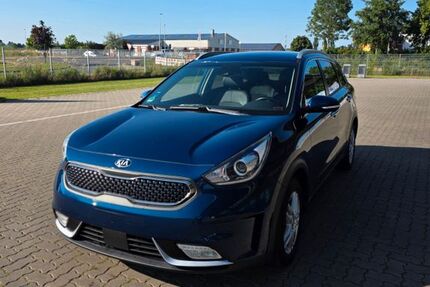 Kia Niro 126.000 km 13.650 &euro; Hollern-Twielenfleth 21723