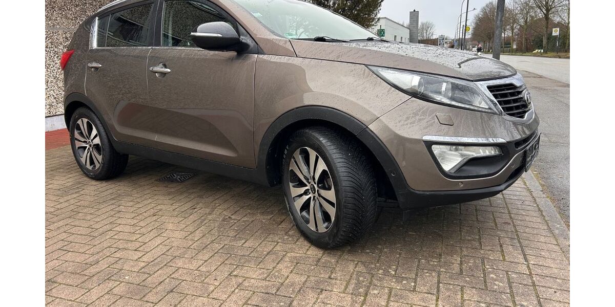 Kia Sportage 230.000 km 6.900 &euro; Lübeck 23556
