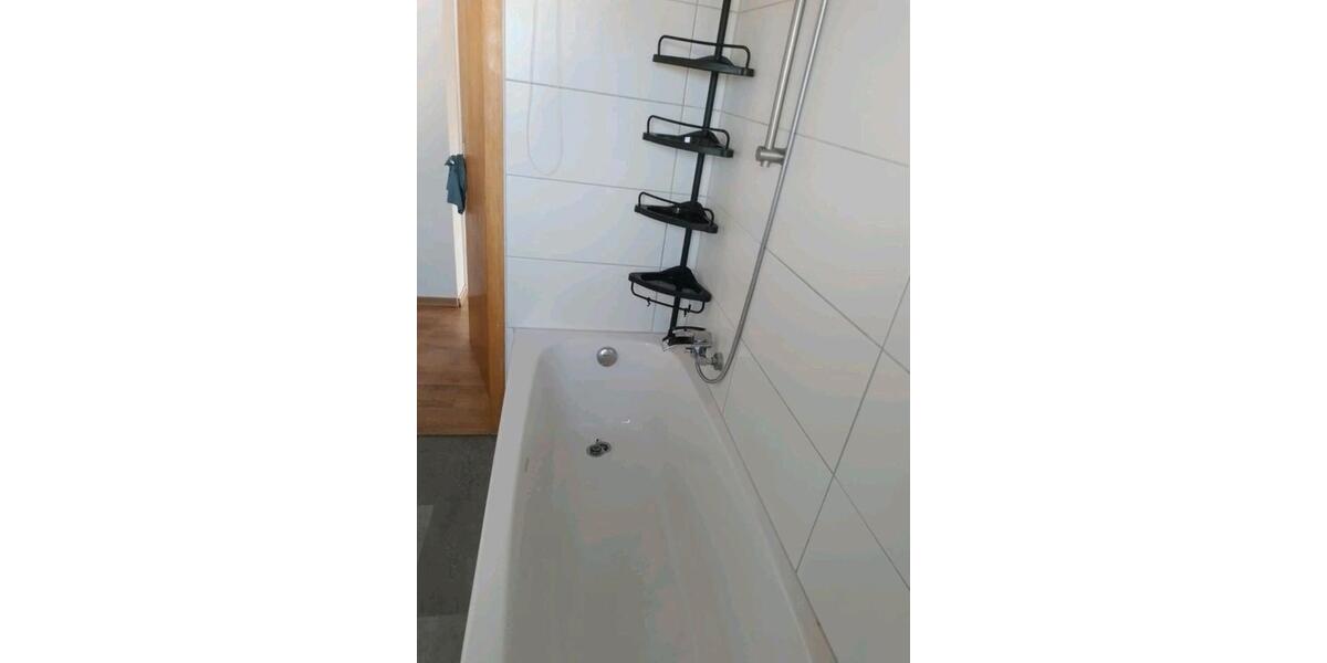 Dachgeschoßwohnung Neustadt (Hessen) - 3 Zimmer, 80 m&sup2;, 810&euro; | Angebot:26397976