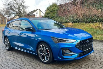 Ford Focus 15.100 km 23.990 &euro; Fichtelberg 95686