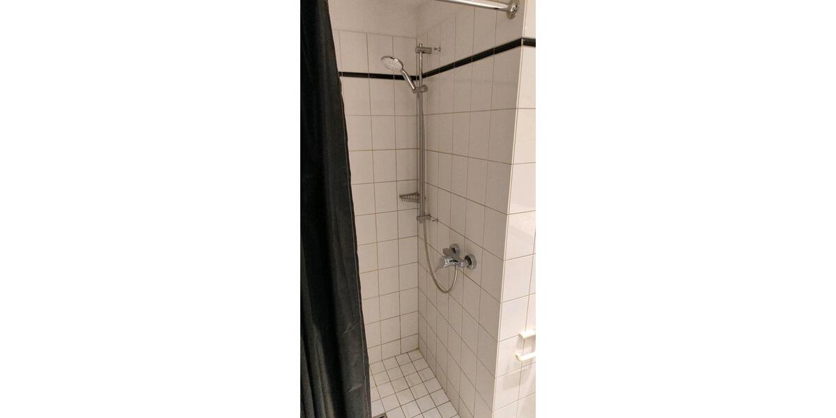 Etagenwohnung Kiel Neumühlen-Dietrichsdorf - 1 Zimmer, 36 m&sup2;, 670&euro; | Angebot:26606921