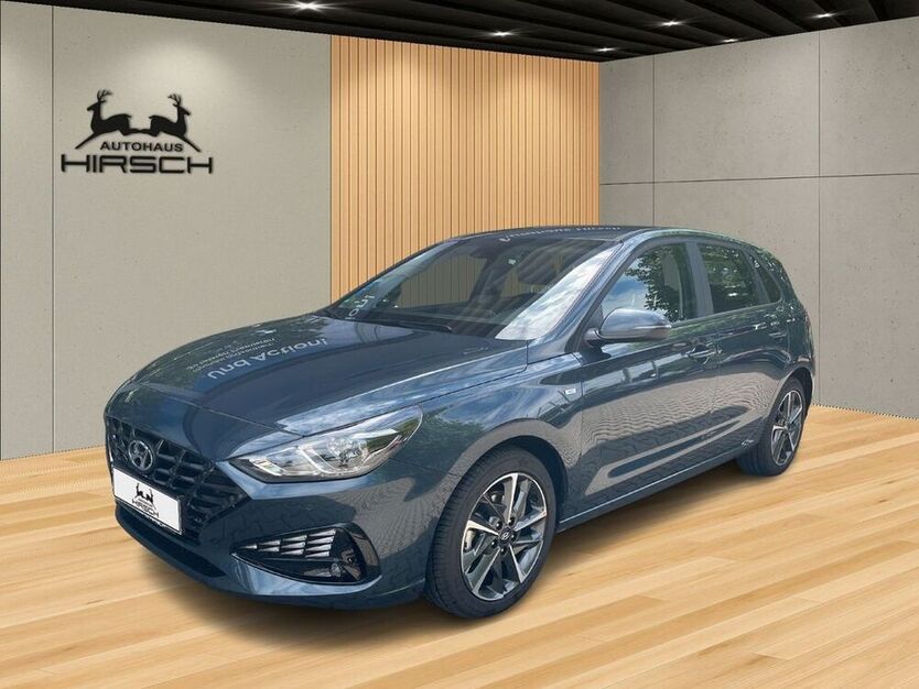 i30