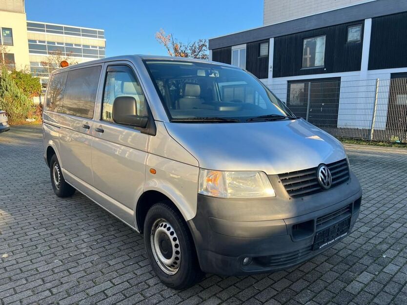 VW T5 Transporter 135.000 km 10.999 € Ditzingen 71254