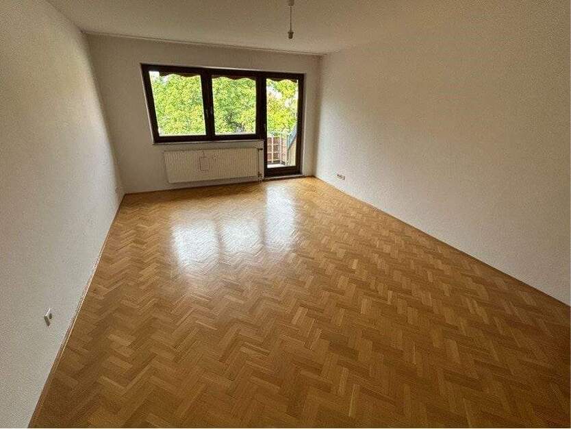 ...nur wenige Schritte in die Fußgängerzone...3-Zi.-ETW in ER-Zentrum 3 zimmer