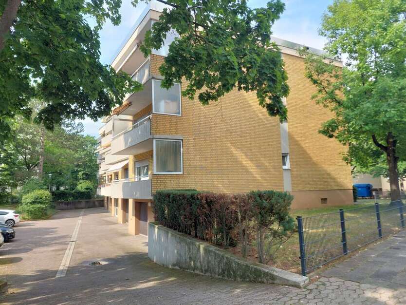 Wohnung zum Kaufen in Ludwigshafen 219.000 € 80 m²