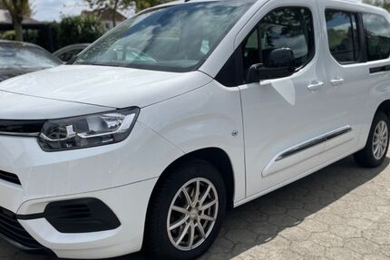 Toyota Proace City 171.000 km 12.990 &euro; Stelle 21435