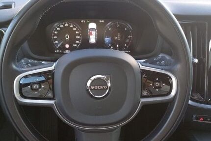 Volvo V60 99.450 km 30.350 &euro; Löbau 02708