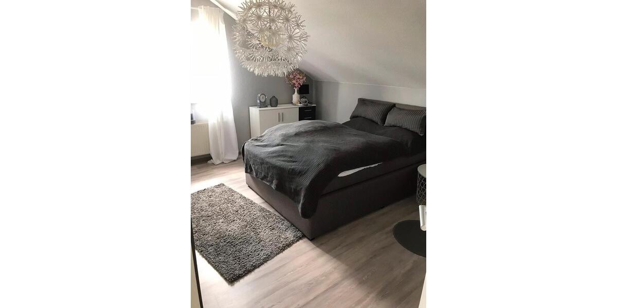 Dachgeschoßwohnung Bexbach - 2 Zimmer, 60 m&sup2;, 132.000&euro; | Angebot:27117747