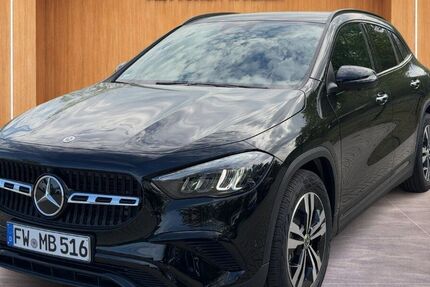 Mercedes-Benz GLA 180 11.000 km 40.450 &euro; Fürstenwalde 15517