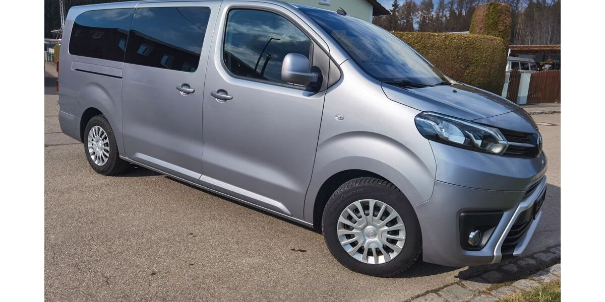 Toyota Proace (Verso) 100.320 km 29.870 &euro; Welden 86465