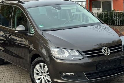 VW Sharan 115.033 km 27.300 € Frankfurt am Main 65933