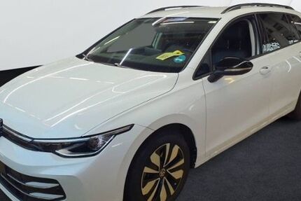 VW Golf 24.300 km 29.728 &euro; Lauda-Königshofen 97922