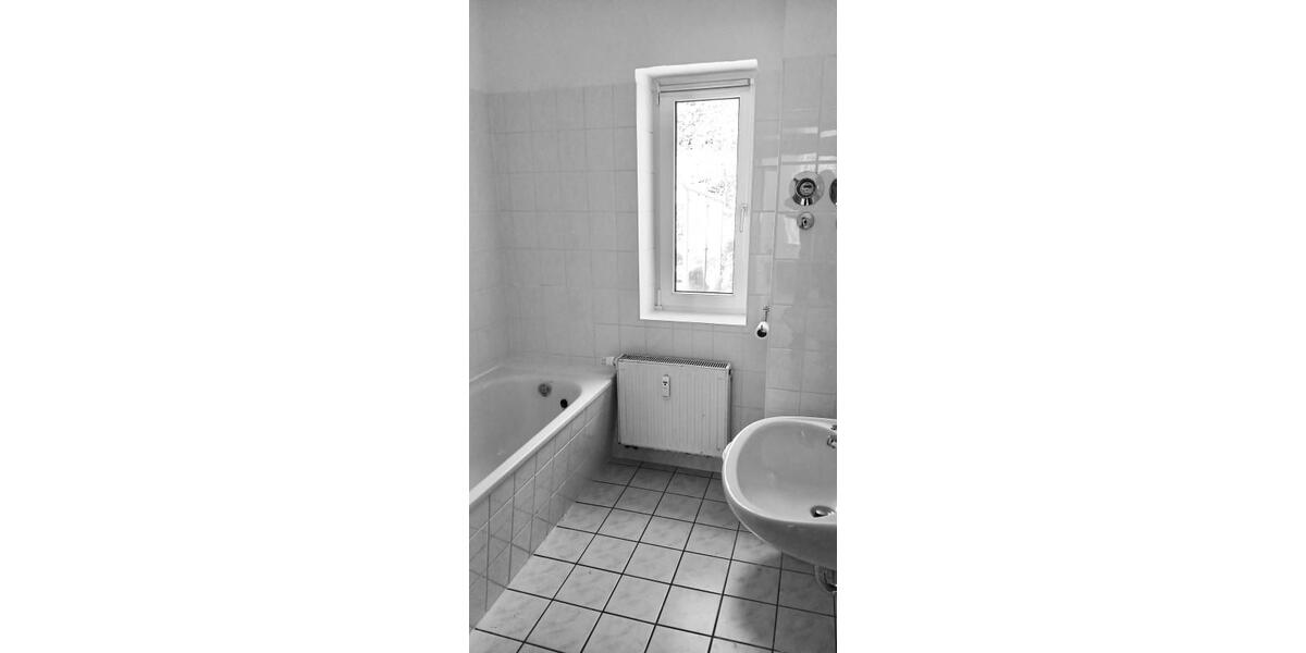 Etagenwohnung Amtsberg - 1 Zimmer, 38 m&sup2;, 200&euro; | Angebot:20540986