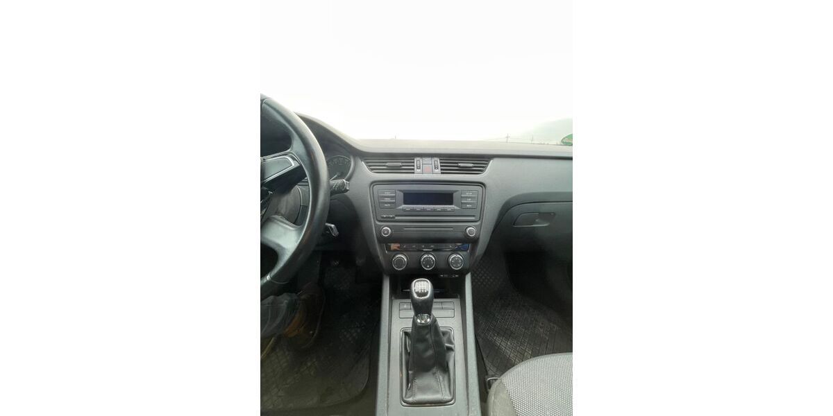 Skoda Octavia 208.304 km 5.850 &euro; Wunstorf 31515