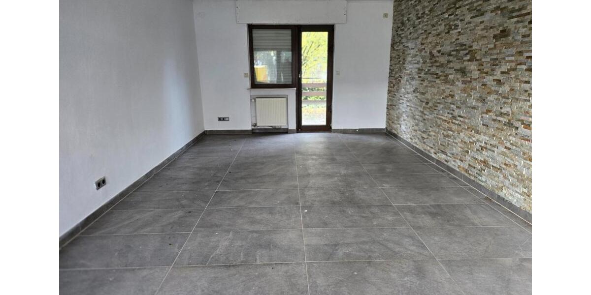 Einfamilienhaus Raunheim - 5 Zimmer, 130 m&sup2;, 1.980&euro; | Angebot:25436713