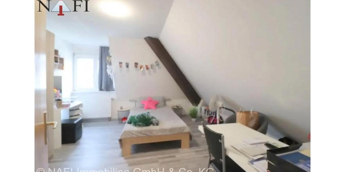 Etagenwohnung Uhingen - 4.5 Zimmer, 98 m&sup2;, 1.350&euro; | Angebot:26690182