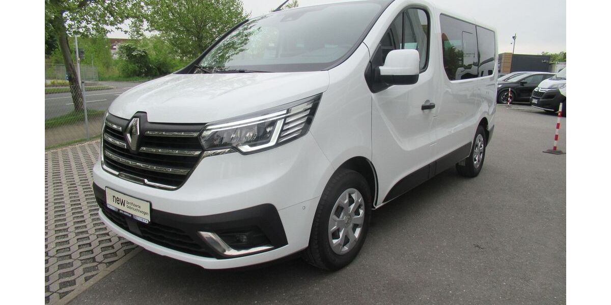 Renault Trafic 103.941 km 24.990 &euro; Riesa 01587