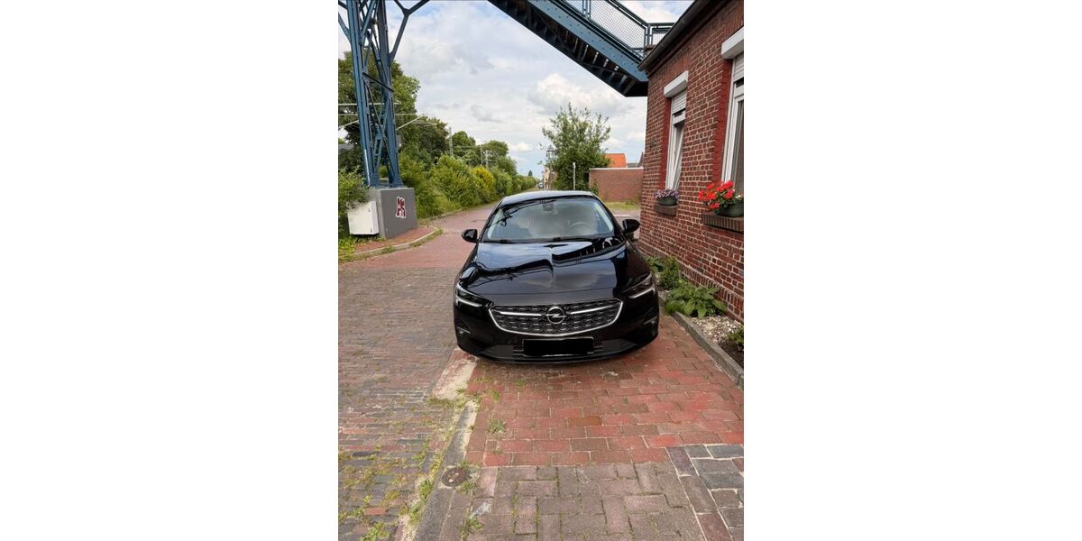 Opel Insignia 123.565 km 14.000 &euro; Wilhelmshaven 26382