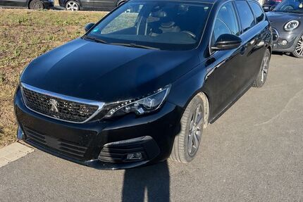 Peugeot 308 125.000 km 9.999 &euro; Edertal 34549