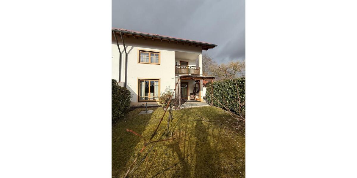 Doppelhaushälfte Ergolding - 4 Zimmer, 127 m&sup2;, 1.450&euro; | Angebot:25349857