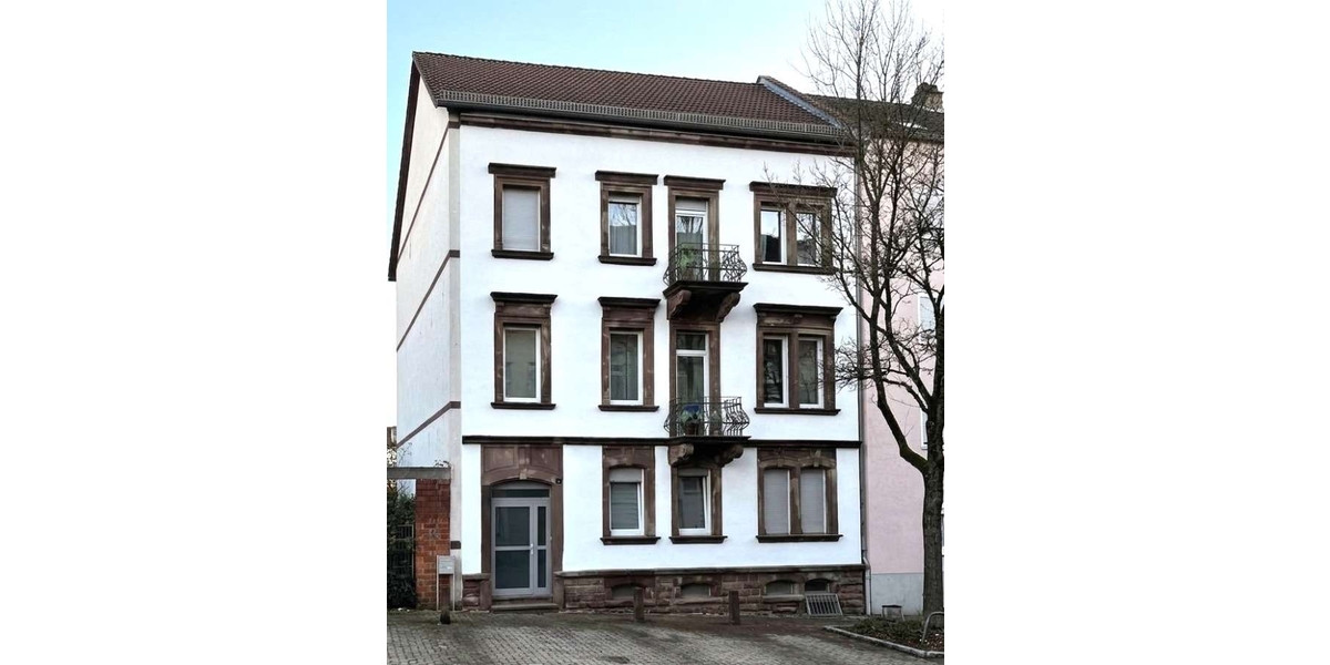 Top modernisiertes Mehrfamilienhaus in Pirmasens - 3 vermieteten Wohneinheiten - Anlageobjekt Pirmasens | Angebot:27156963