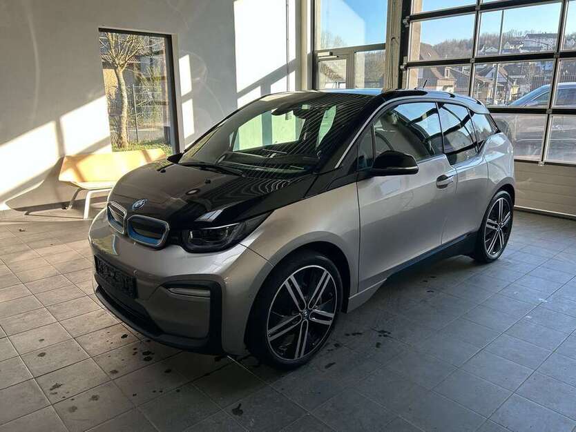 i3
