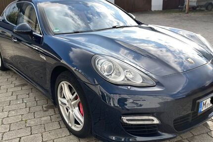 Porsche Panamera 178.000 km 25.900 € München 80797