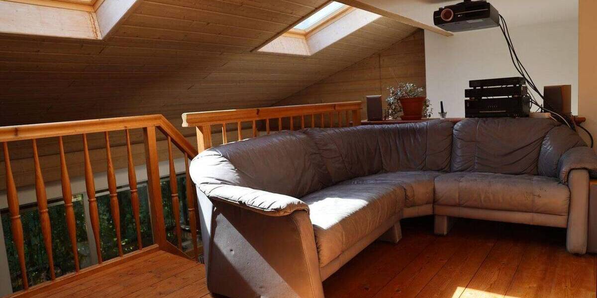Einfamilienhaus Dorfen - 8 Zimmer, 170 m&sup2;, 700.000&euro; | Angebot:26390358