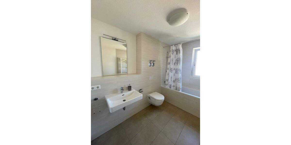 Etagenwohnung Stein - 5 Zimmer, 103 m&sup2;, 1.490&euro; | Angebot:26290824