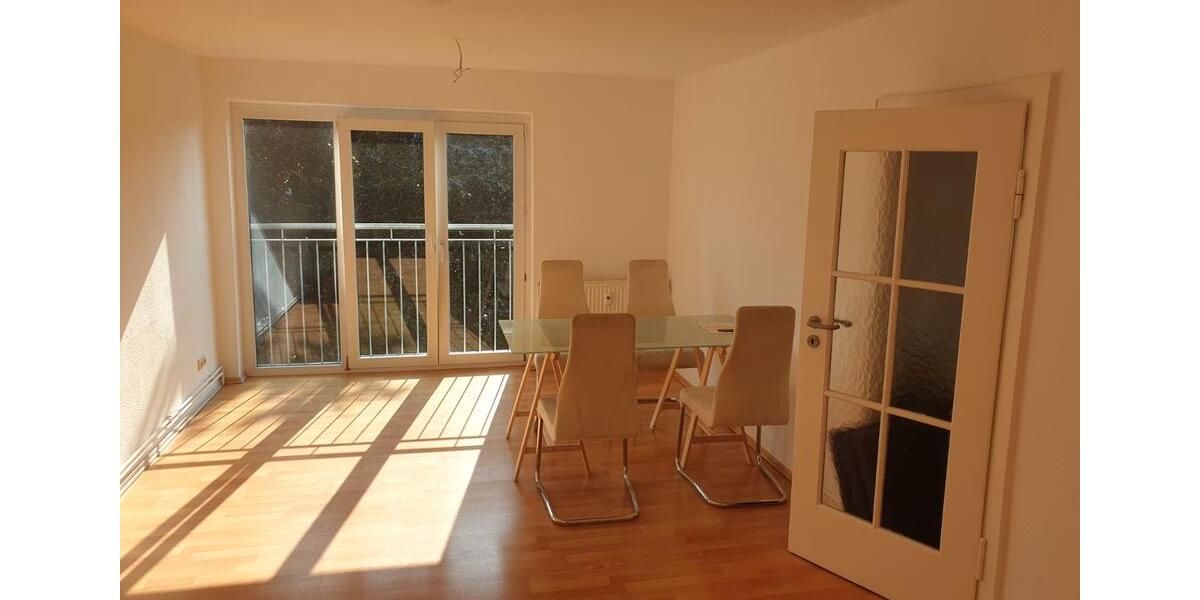 Dachgeschoßwohnung Braunschweig Nordstadt - 2 Zimmer, 63 m&sup2;, 650&euro; | Angebot:26364213
