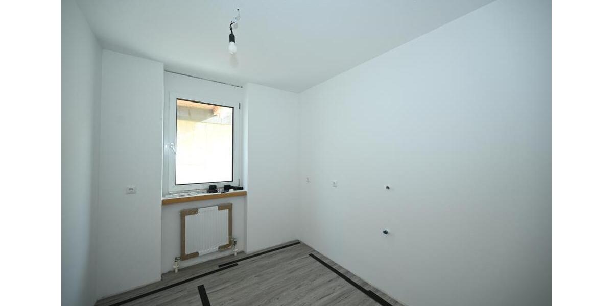 Doppelhaushälfte Deining - 5 Zimmer, 141 m&sup2;, 1.490&euro; | Angebot:25234848