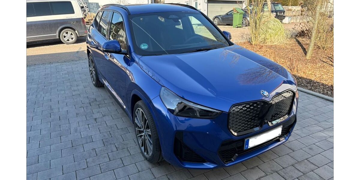 BMW iX1 11.500 km 47.300 &euro; Wenzenbach 93173