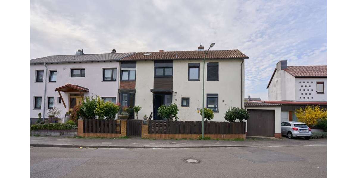 Einfamilienhaus Ludwigshafen-Gartenstadt Gartenstadt - 7 Zimmer, 152 m&sup2;, 550.000&euro; | Angebot:26004433