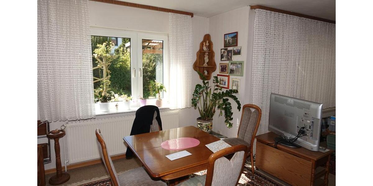 Reihenhaus Horn-Bad Meinberg Bad Meinberg - 6 Zimmer, 120 m&sup2;, 225.000&euro; | Angebot:26670413