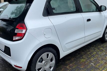 Renault Twingo 18.000 km 8.200 &euro; Braunschweig 38116