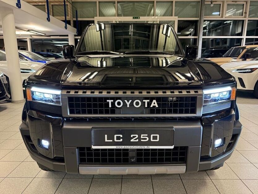 Land Cruiser