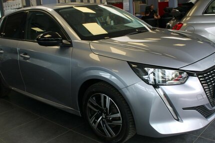 Peugeot 208 1.2 PureTech 100 EAT8 Allure Pack 90.599 km 13.980 &euro; Euskirchen 53881