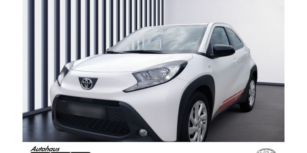 Toyota Aygo (X) 26.675 km 13.950 &euro; Nittendorf 93152