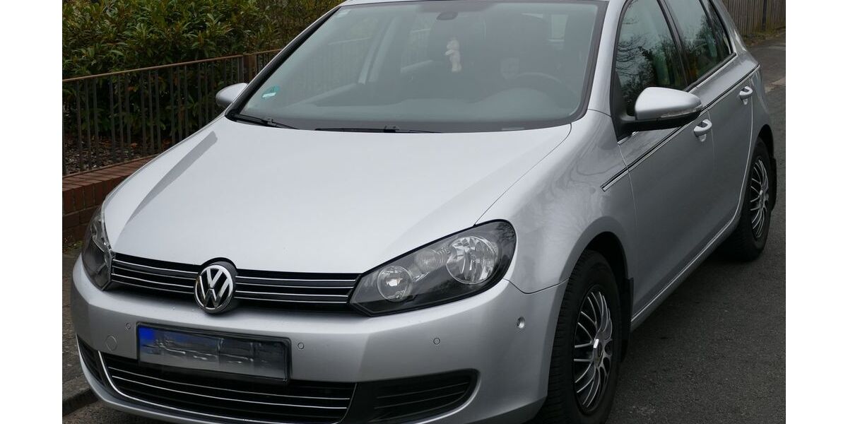 VW Golf 110.500 km 6.990 &euro; Celle 29225