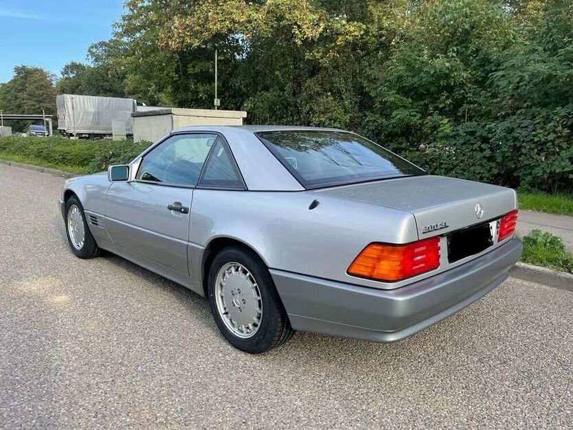 SL 300