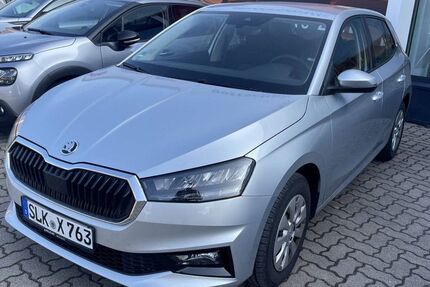 Skoda Fabia 6.669 km 21.990 &euro; Schönebeck 39218