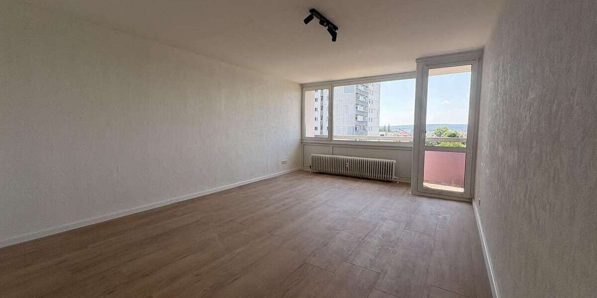Etagenwohnung Bamberg Gereuth - 3 Zimmer, 90 m&sup2;, 1.065&euro; | Angebot:27150924