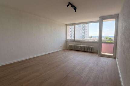 Wohnung Bamberg Gereuth - 3 Zimmer, 90 m&sup2;, 1.065&euro; | Angebot:27150924