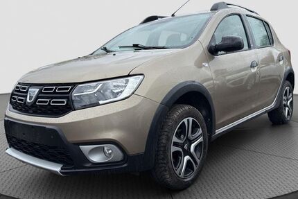 Dacia Sandero 35.928 km 9.997 &euro; Neustadt 08223