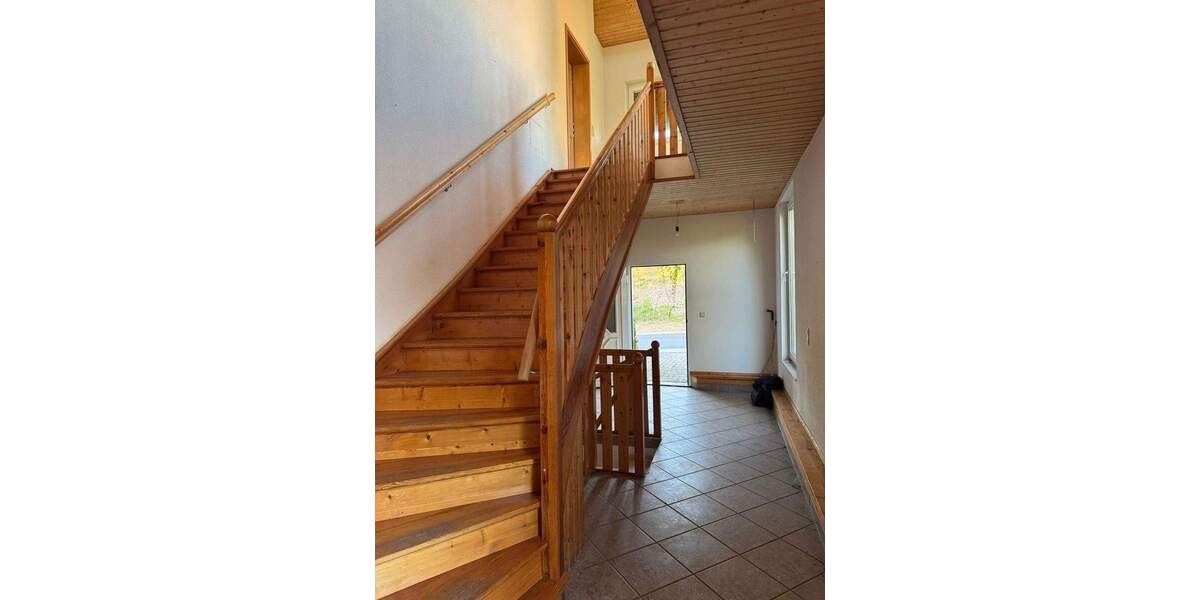 Einfamilienhaus Ostrau - 7 Zimmer, 248 m&sup2;, 380.000&euro; | Angebot:25768268