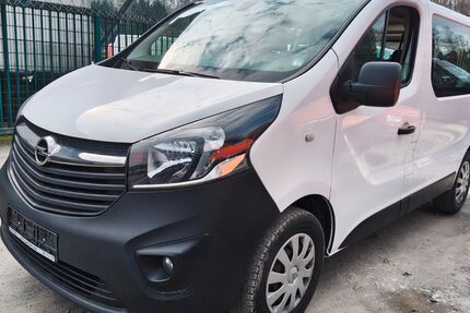 Opel Vivaro 93.200 km 15.499 &euro; Fürthen 57539