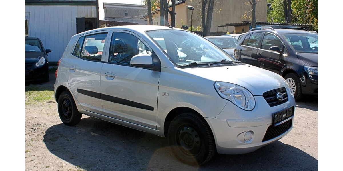 Kia Picanto 136.300 km 1.999 &euro; Berlin 13057