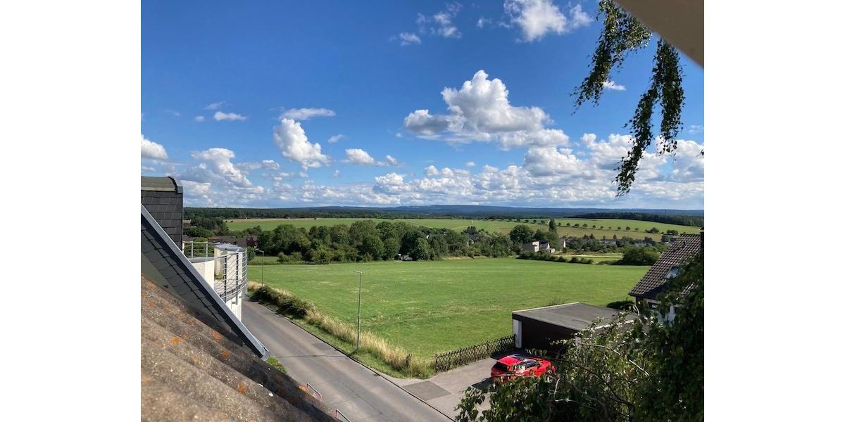 Dachgeschoßwohnung Aachen Aachen-Mitte - 2 Zimmer, 63 m&sup2;, 490&euro; | Angebot:26660549