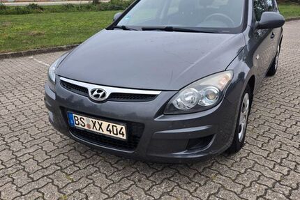 Hyundai i30 207.575 km 2.600 € Meinersen 38536